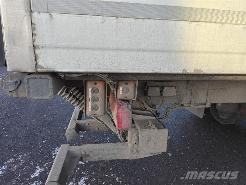 Scania P320 Kofferaufbau