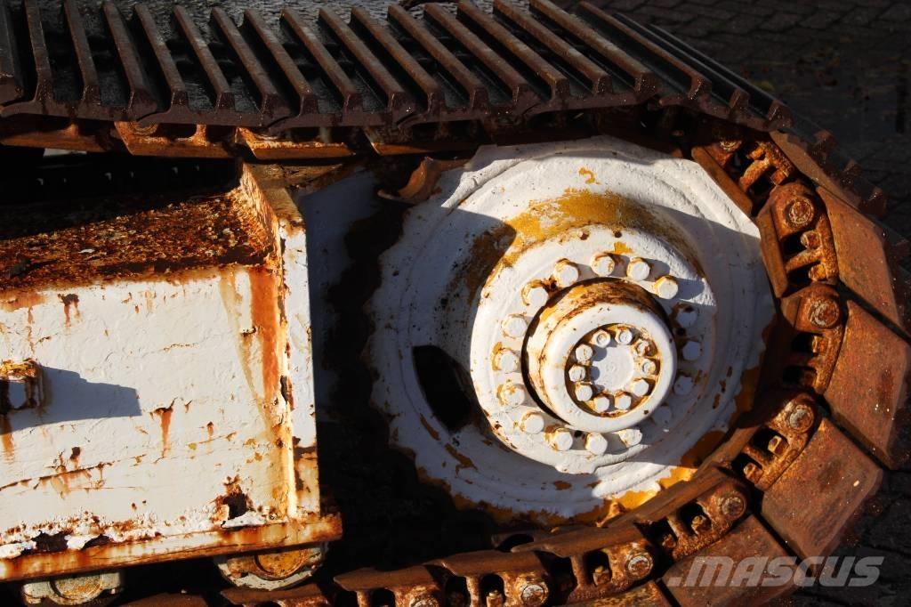 Liebherr R 942 Rammen