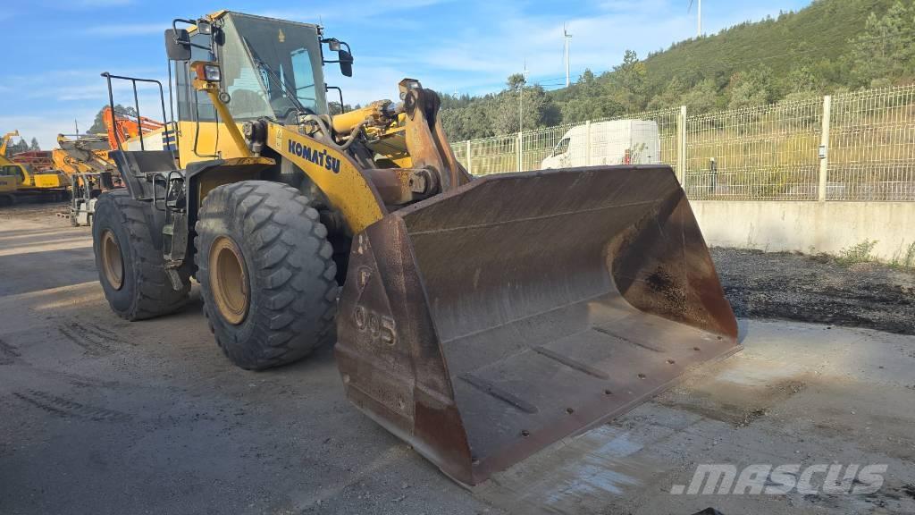 Komatsu WA 470-6 Radlader