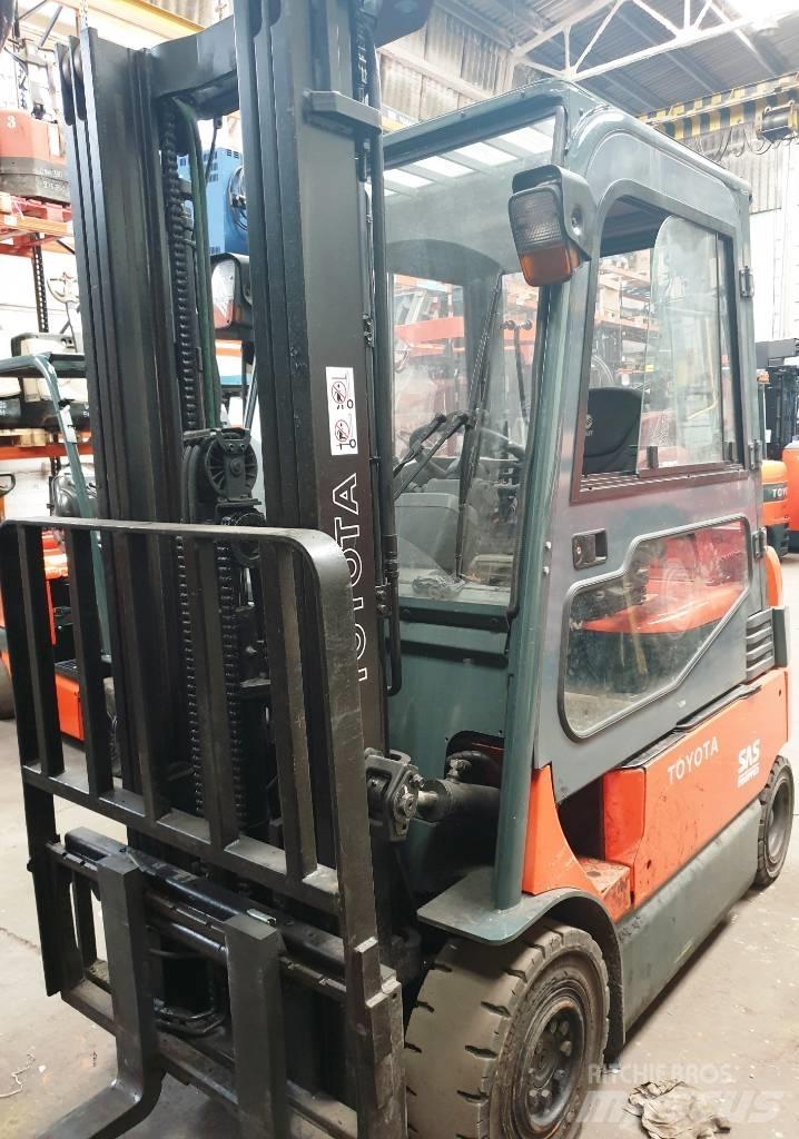 Toyota 7 FBMF 25 Elektrostapler