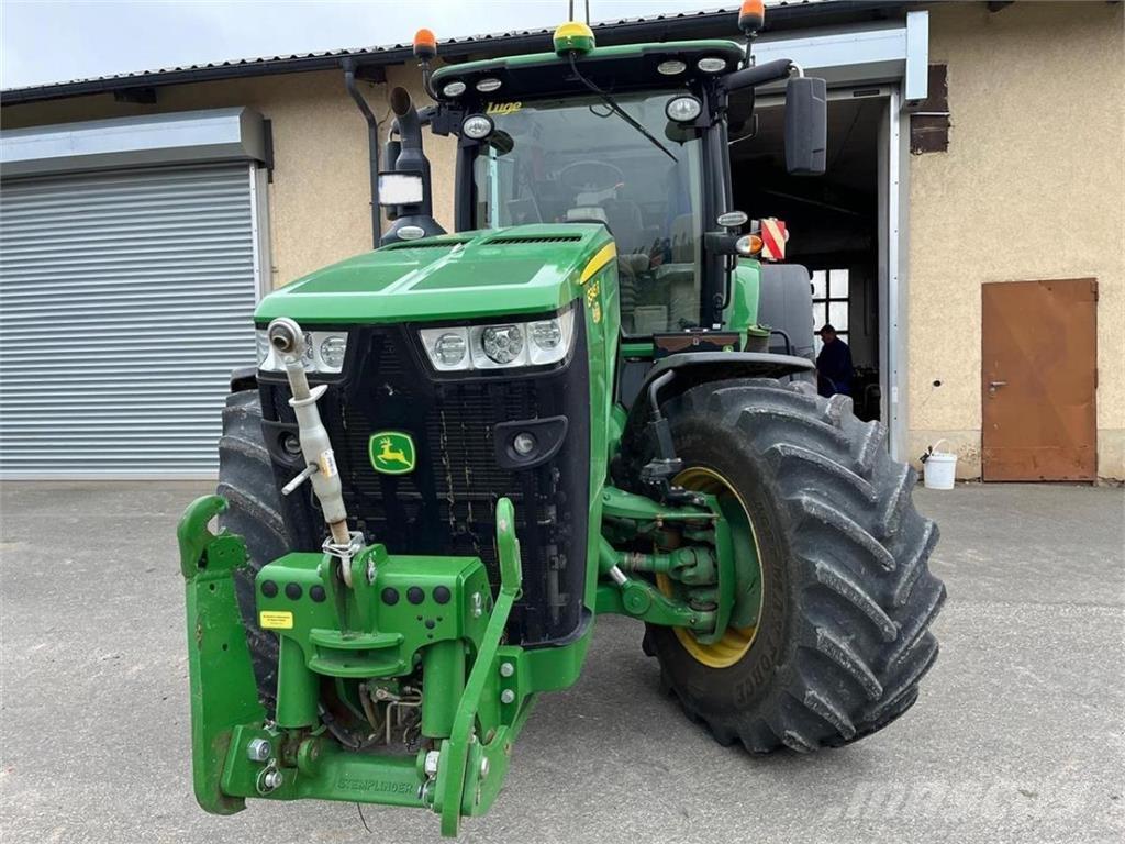 John Deere 8345R Traktoren