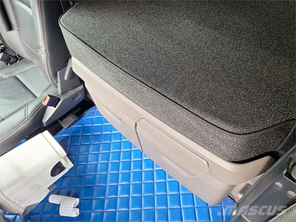 Scania R 410 LNG Sattelzugmaschinen