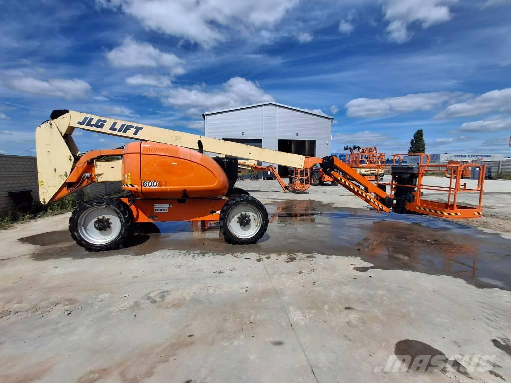 JLG 600AJ Gelenkteleskoparbeitsbühnen