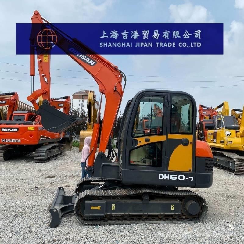 Doosan DH 60-7 Raupenbagger