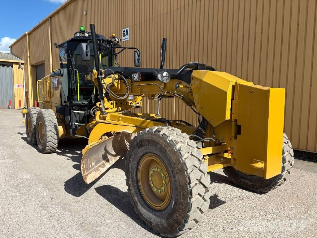 CAT 150 Grader