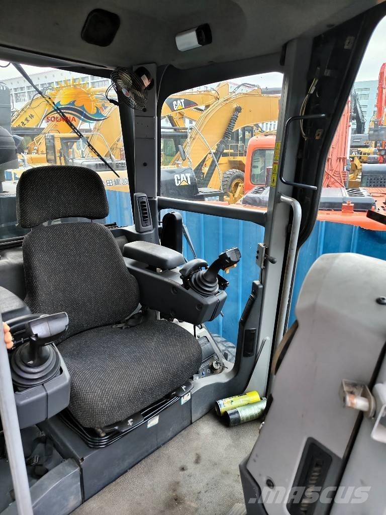 CAT 160 M Grader