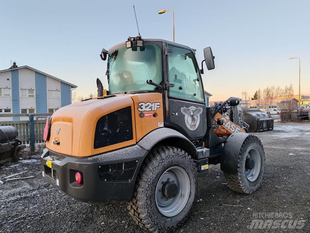 CASE 321 D Radlader