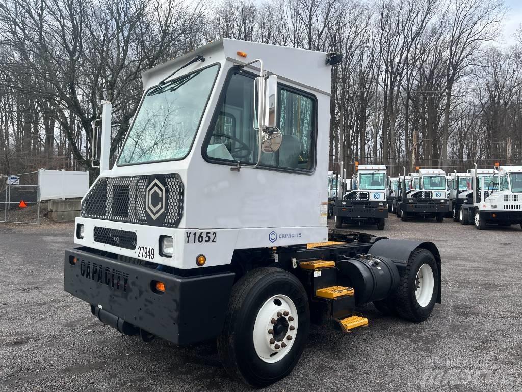 Capacity TJ5000 Terminalzugmaschinen