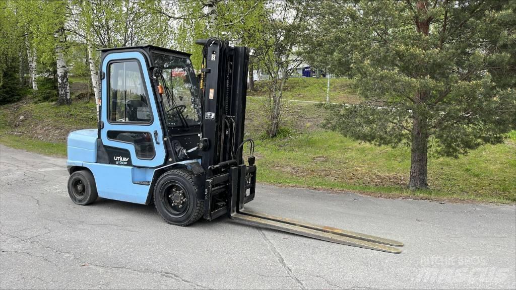 Utilev UT 30 PD Dieselstapler