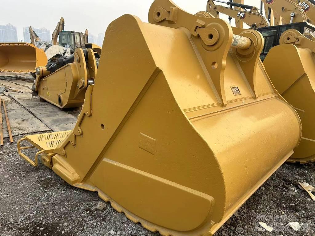 CAT 2020 CAT 390F Mobilbagger
