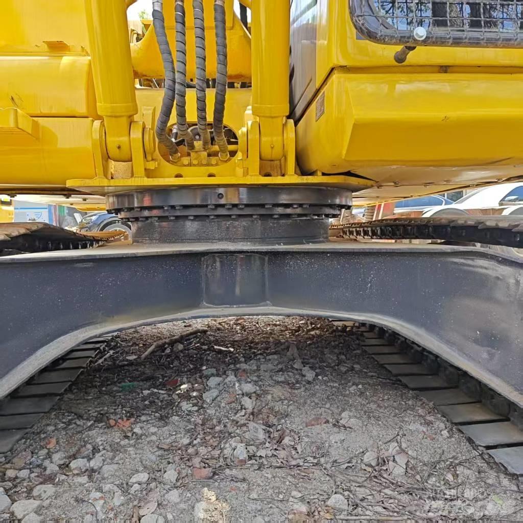 Komatsu PC130 Raupenbagger