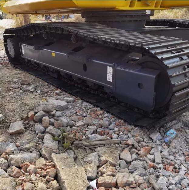 Komatsu PC220-8 Raupenbagger