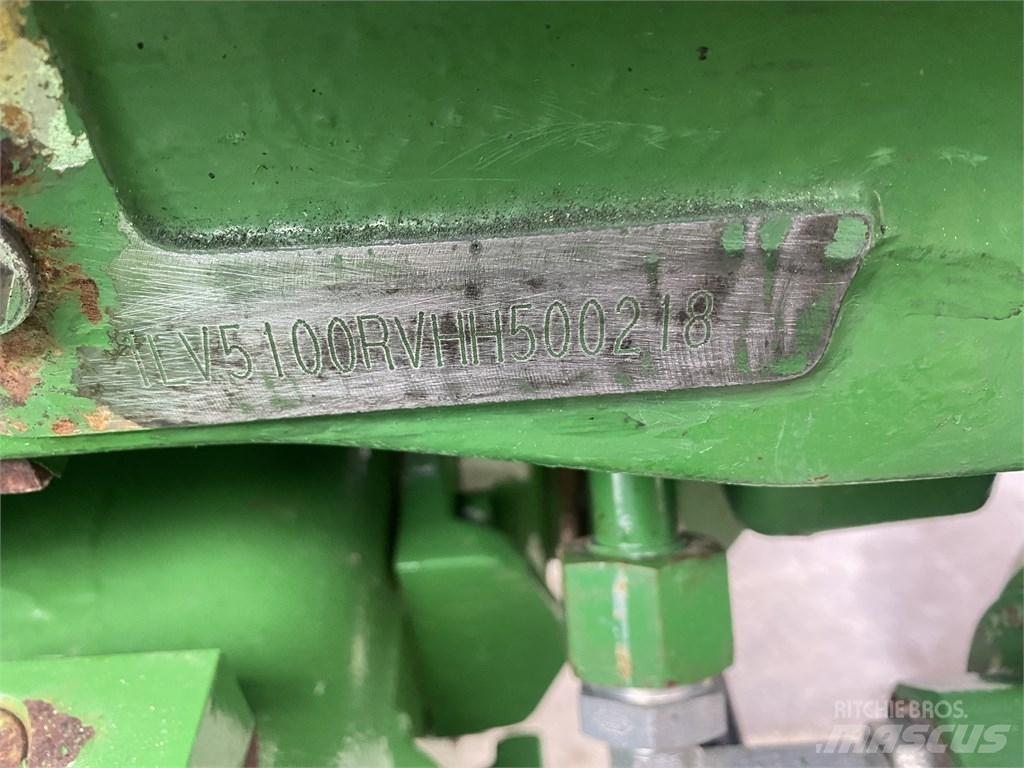 John Deere 5100 R Traktoren