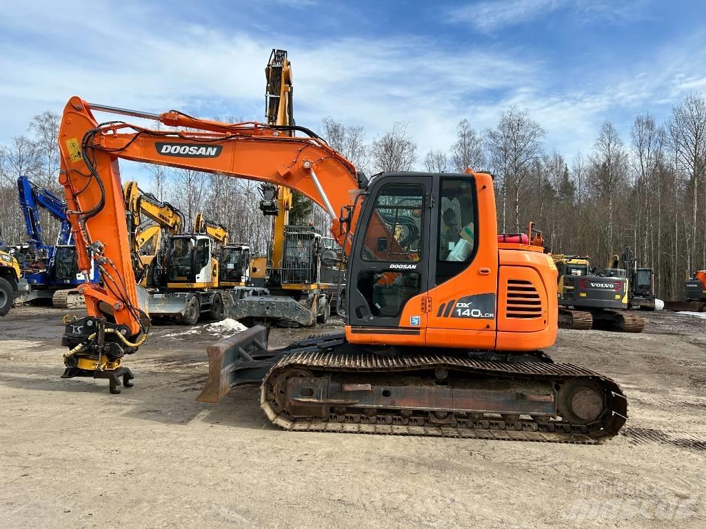 Doosan DX 140 LCR-3 Raupenbagger