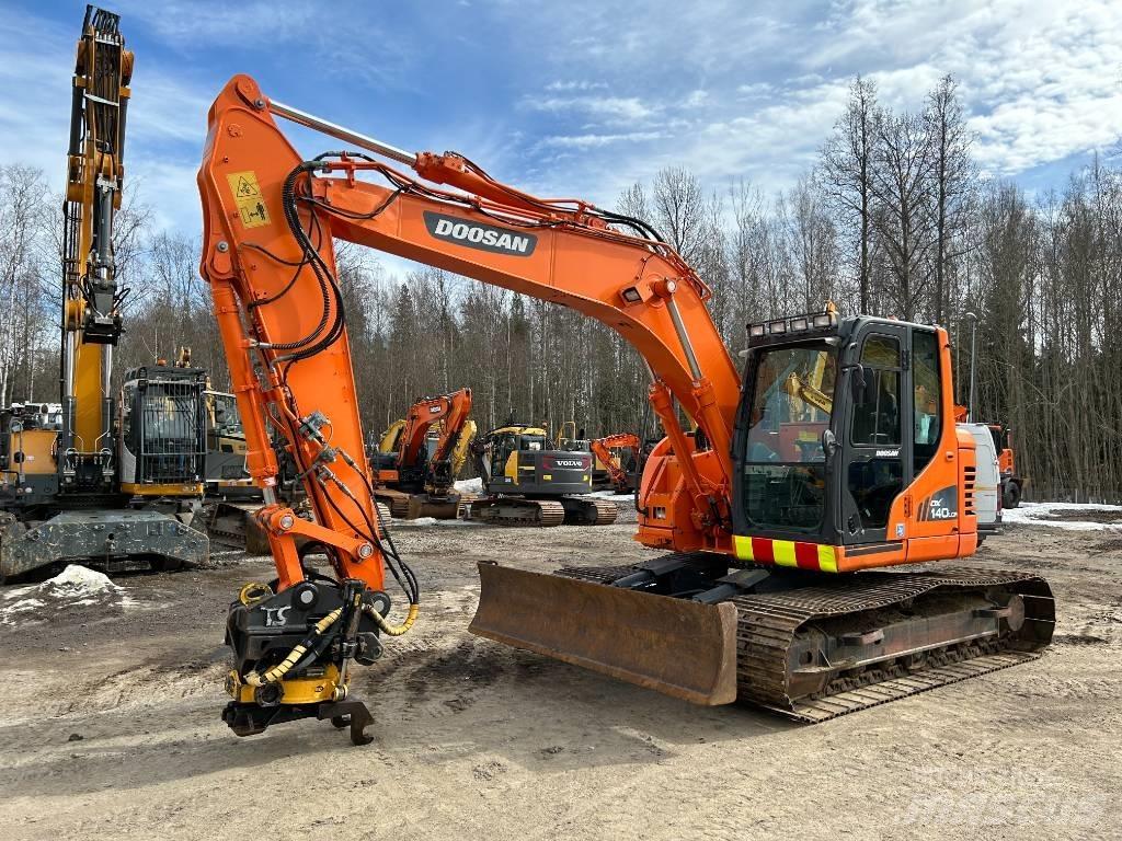 Doosan DX 140 LCR-3 Raupenbagger
