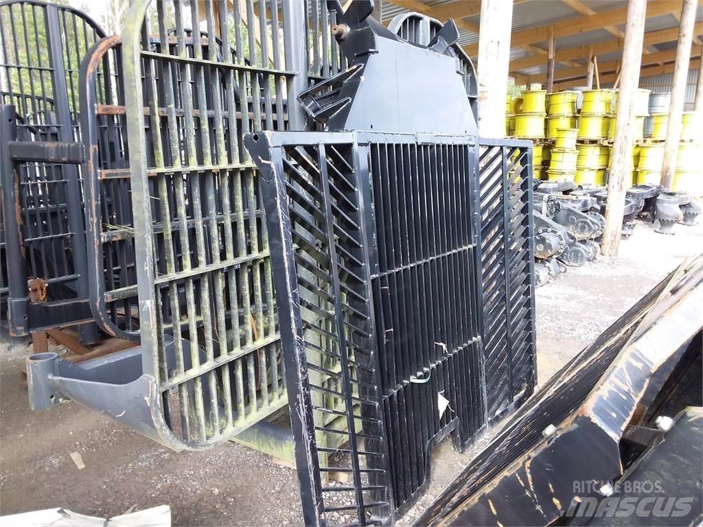 Komatsu Grind Chassis