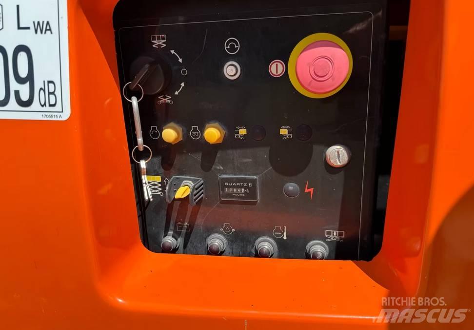 JLG 4394 RT Sonstige Baumaschinen