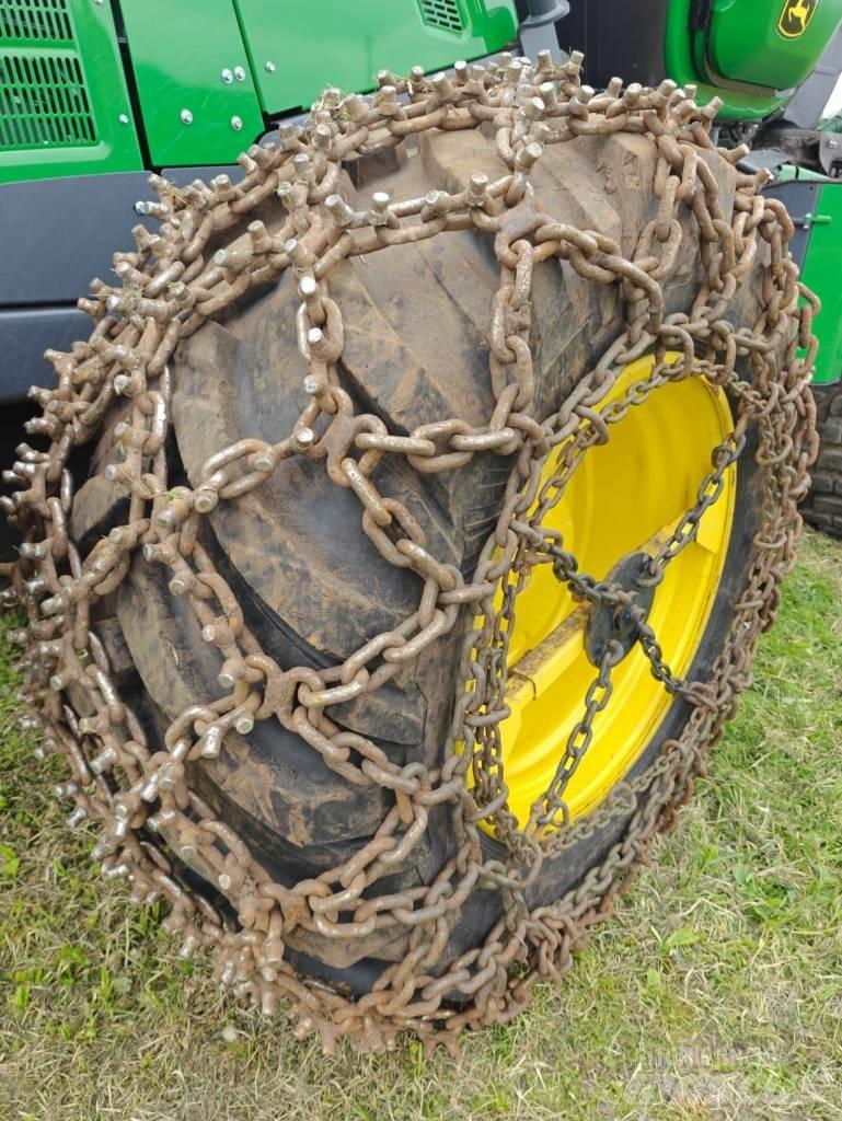 John Deere 1170 G Harvester
