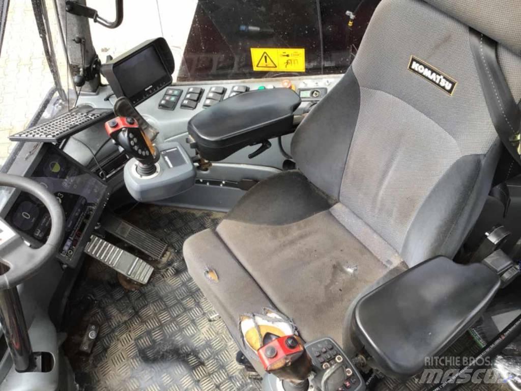 Komatsu 931.1 Harvester