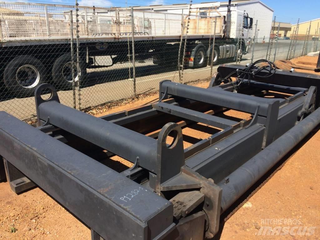 Hyster H48.00XM-16CH Containerstapler
