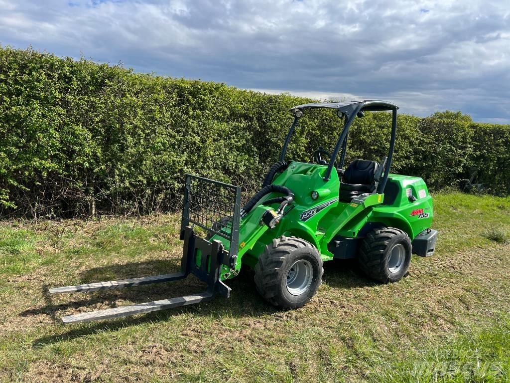 Avant 755 i Minilader