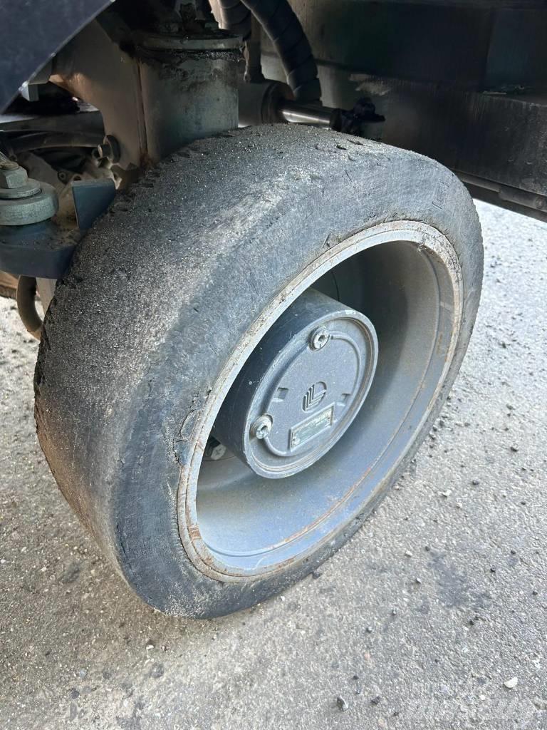 Wirtgen W 50 DC Asphaltfräsen