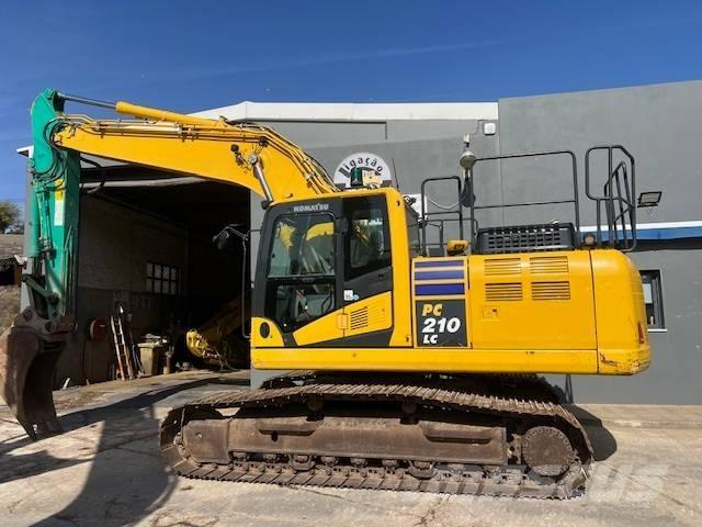 Komatsu PC 210 LC-11 Raupenbagger