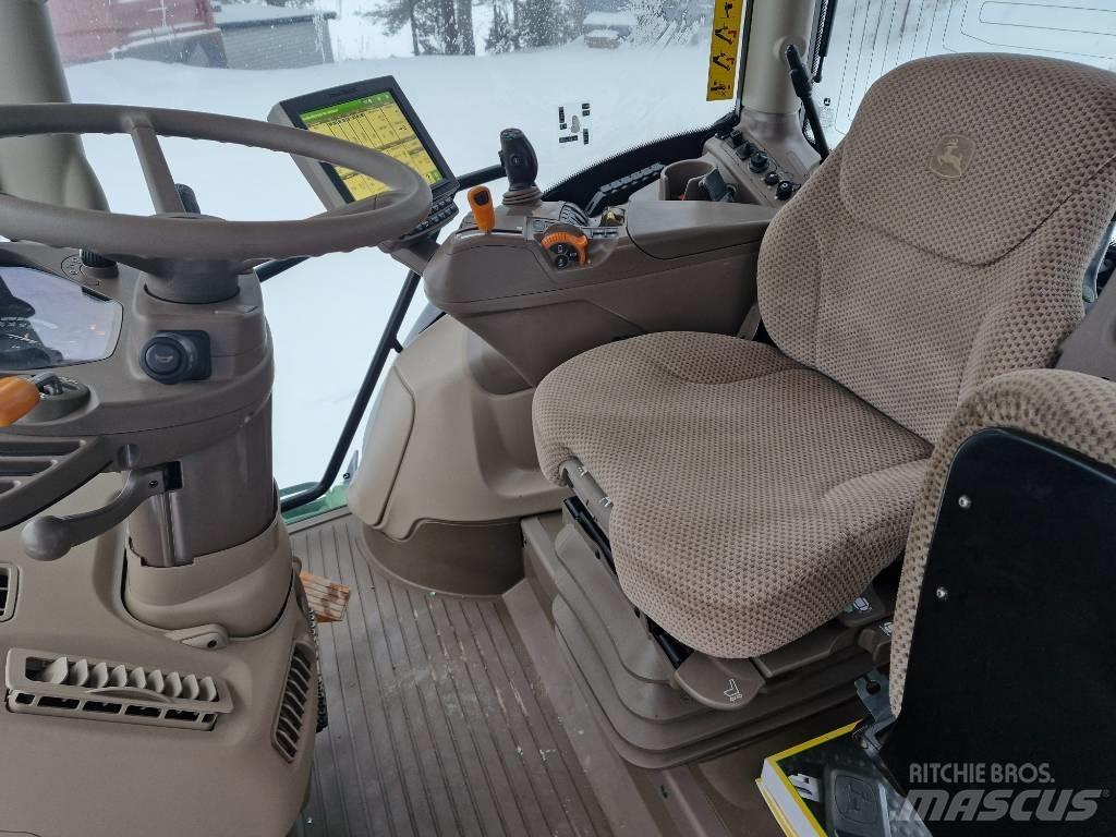 John Deere 6155 R Traktoren