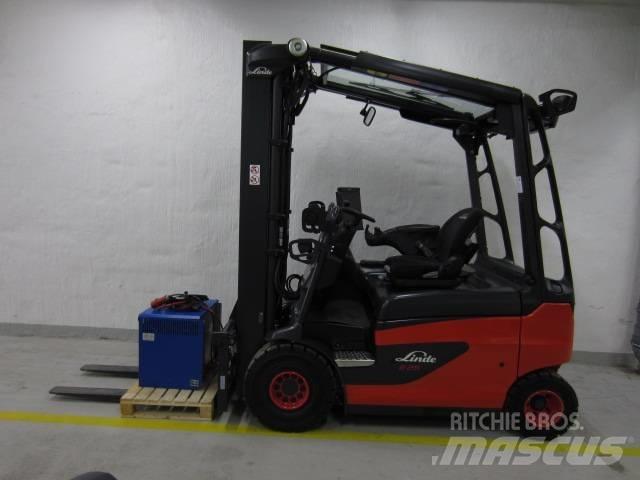 Linde E25R Elektrostapler