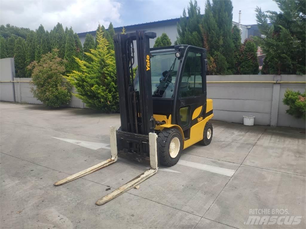 Yale GDP30VX Dieselstapler