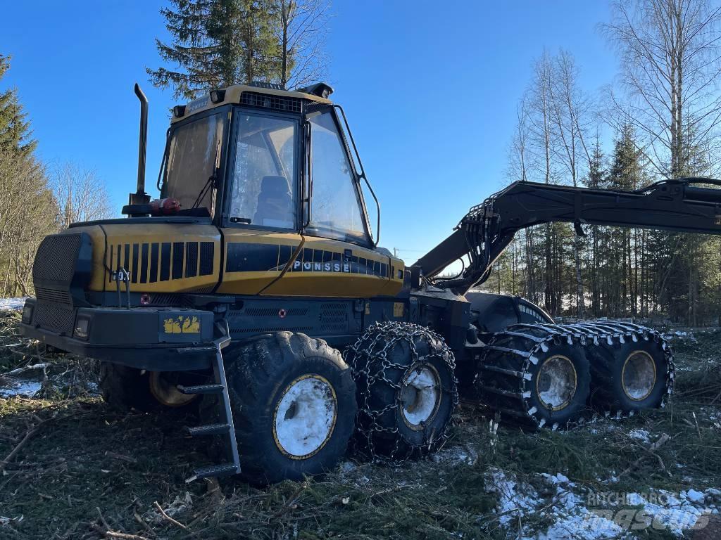 Ponsse FOX 8W Harvester