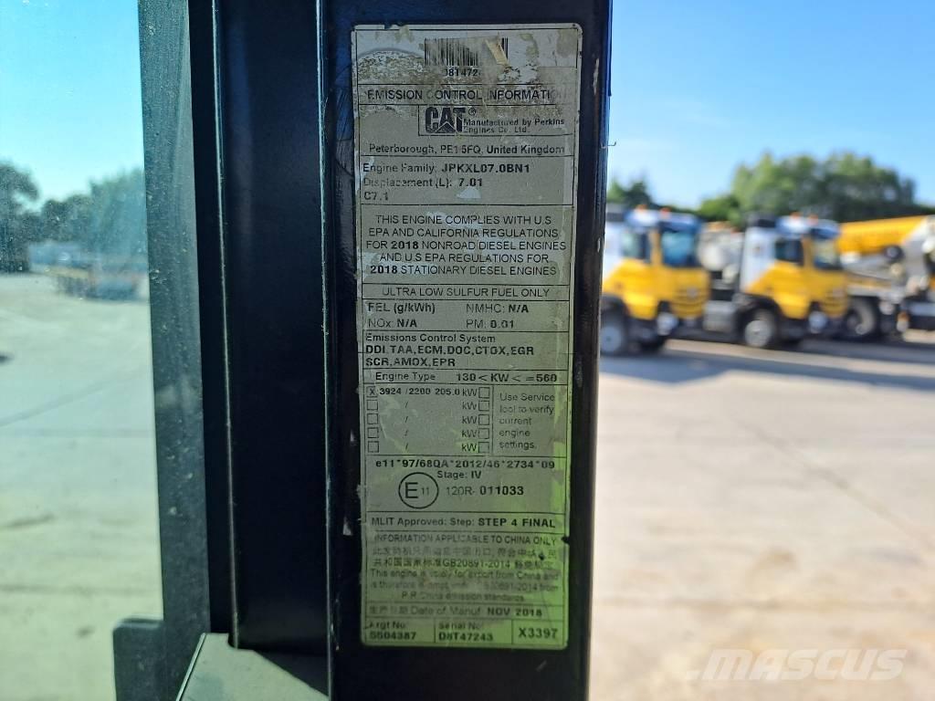 CAT 330 NG Raupenbagger