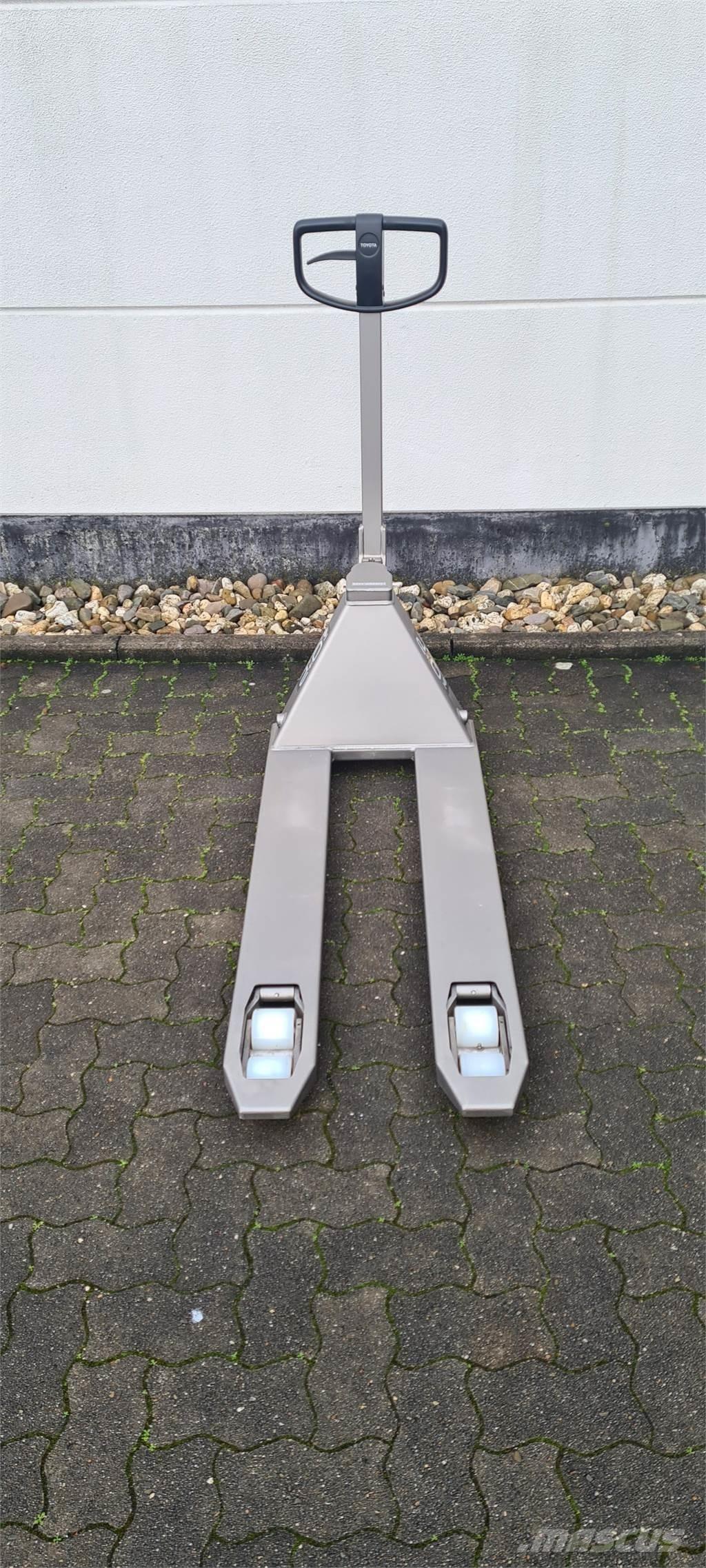 BT LHM 200ST Handhubwagen