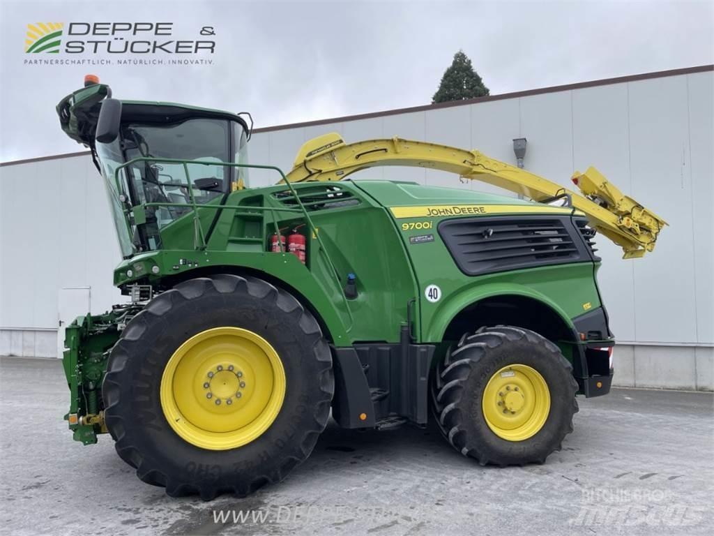 John Deere 9700i Feldhäcksler