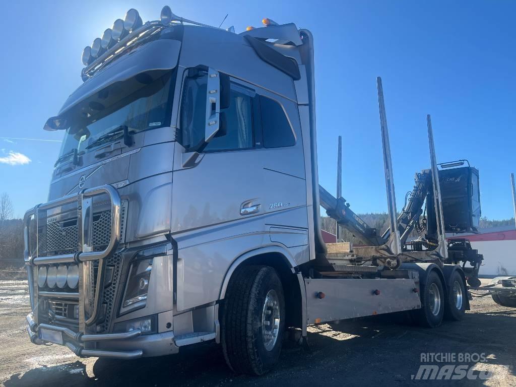 Volvo FH 16 750 Holztransporter