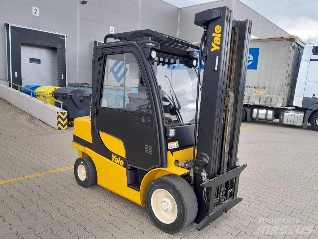 Yale GDP35VX Dieselstapler