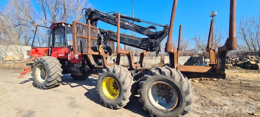 Valmetal 840.2 Forwarder