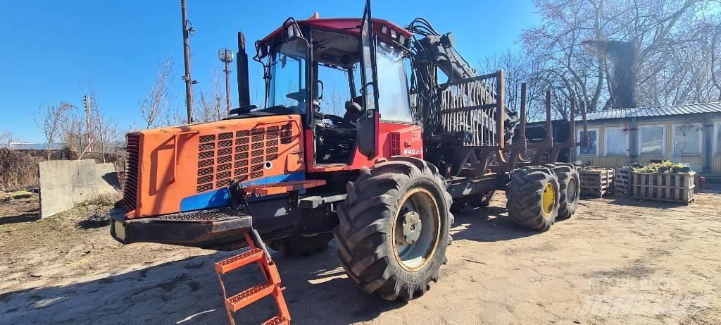 Valmetal 840.2 Forwarder