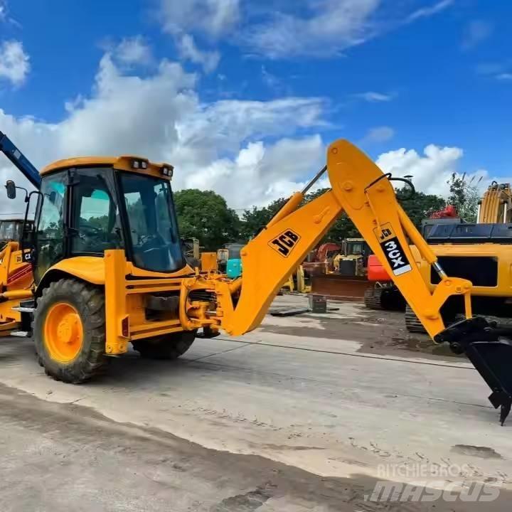 JCB 3 CX Baggerlader
