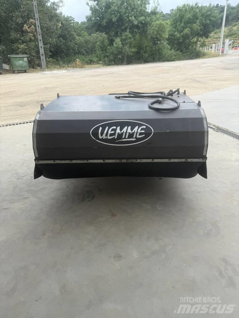  UEMME Manta 1550 HD Kehrer