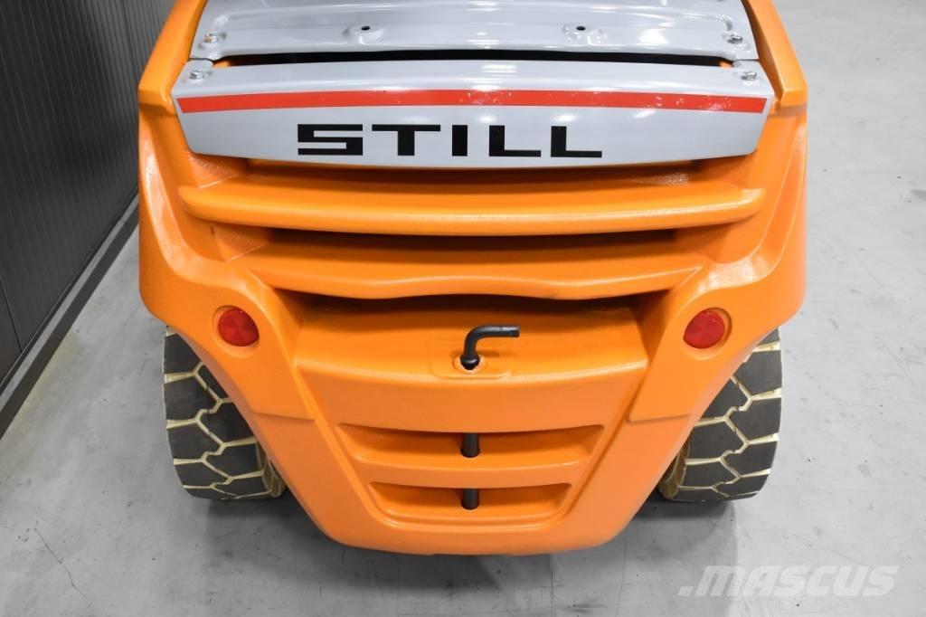 Still RX 70-35 Dieselstapler