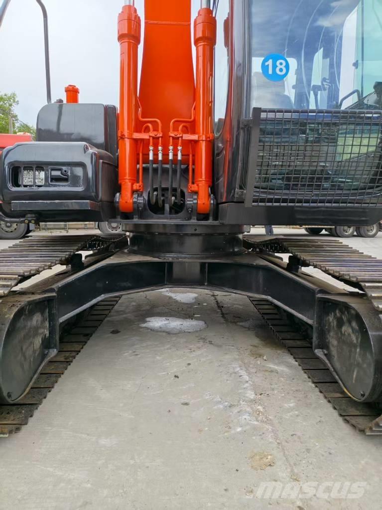 Hitachi ZX 120 Raupenbagger