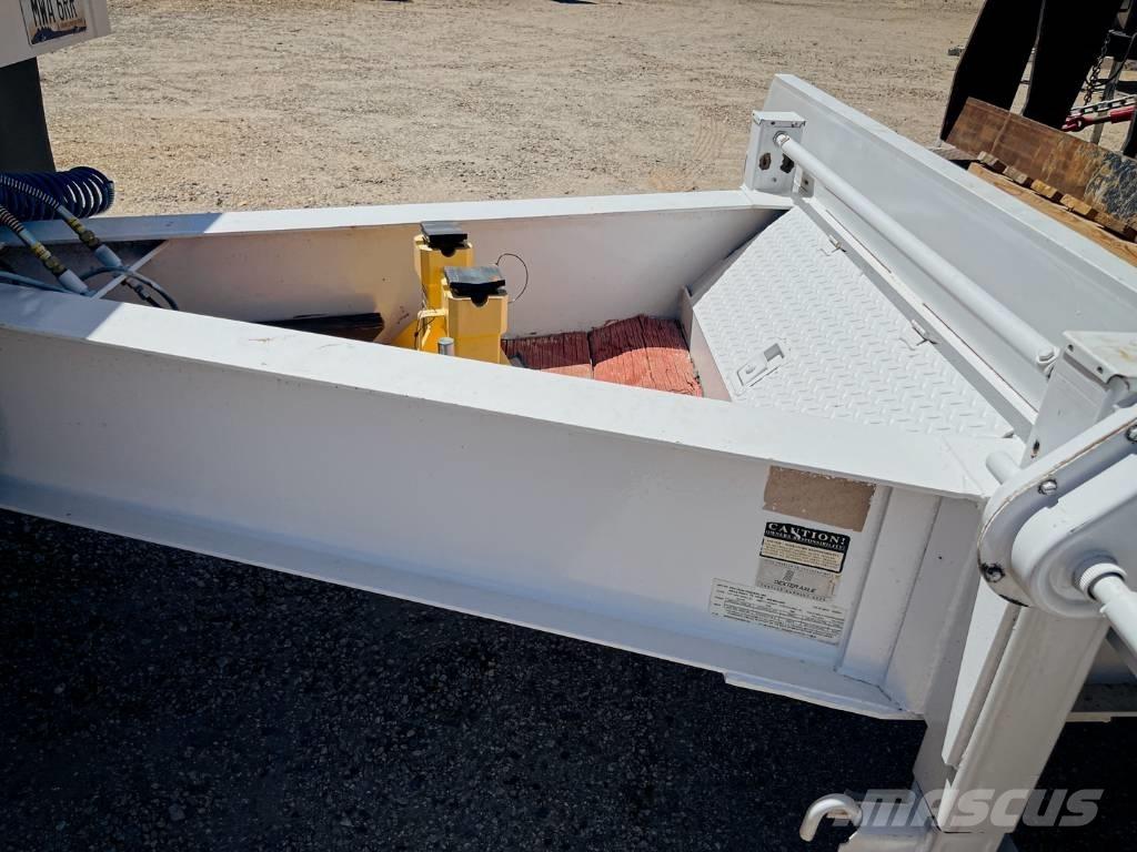  Pro-Trak Trailers Pritschenanhänger