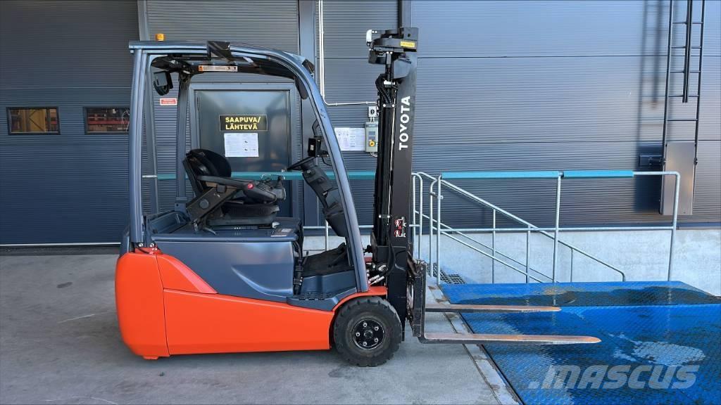 Toyota 8 FBET 16 Elektrostapler
