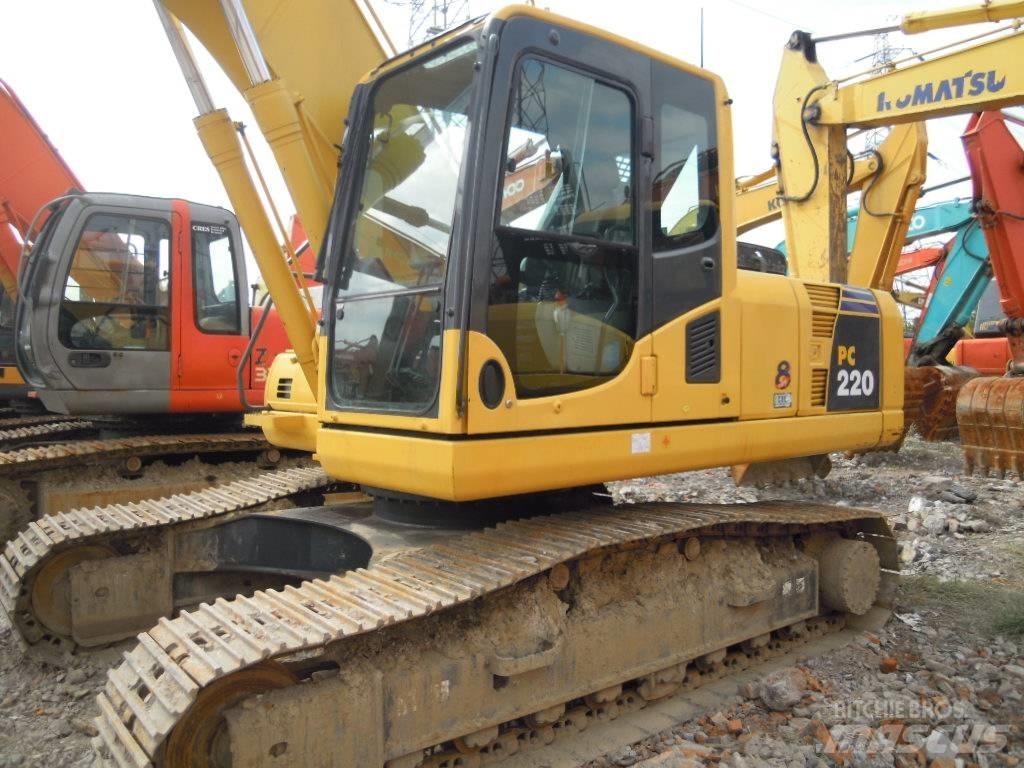 Komatsu PC 220-8 Raupenbagger