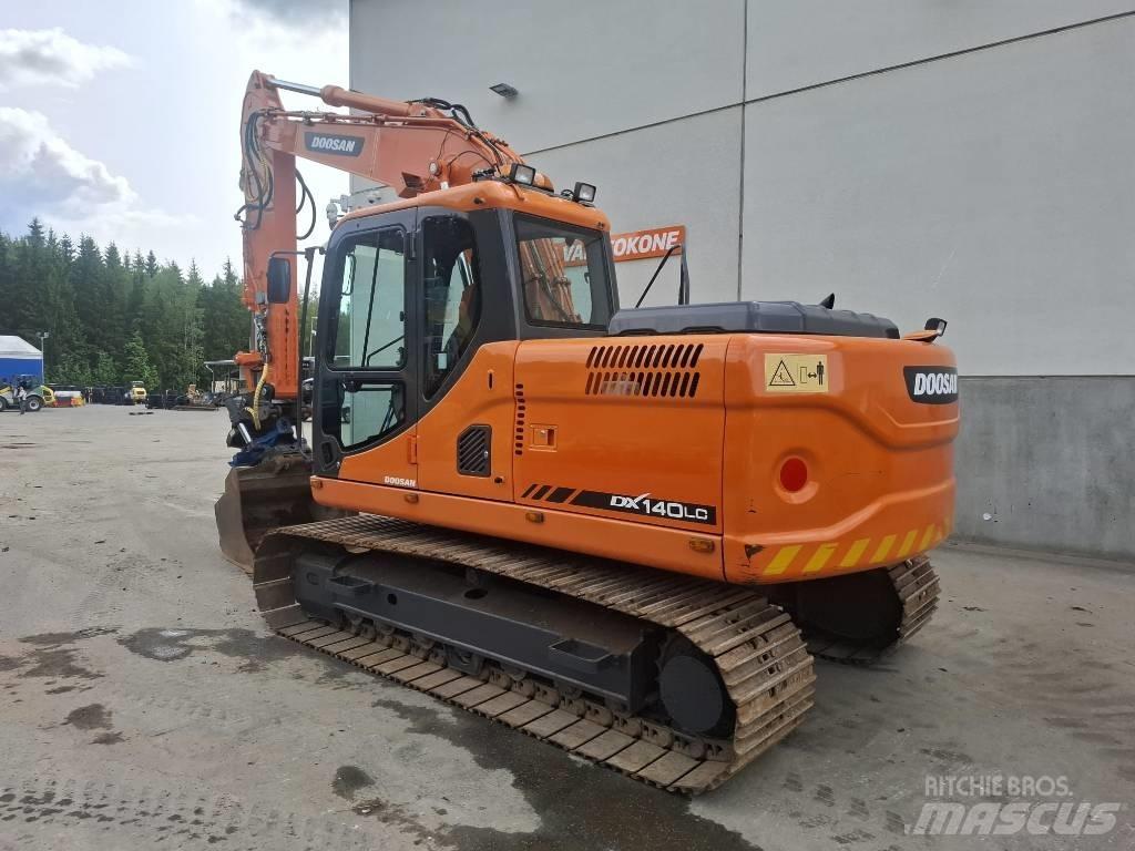 Doosan DX 140 LC Raupenbagger
