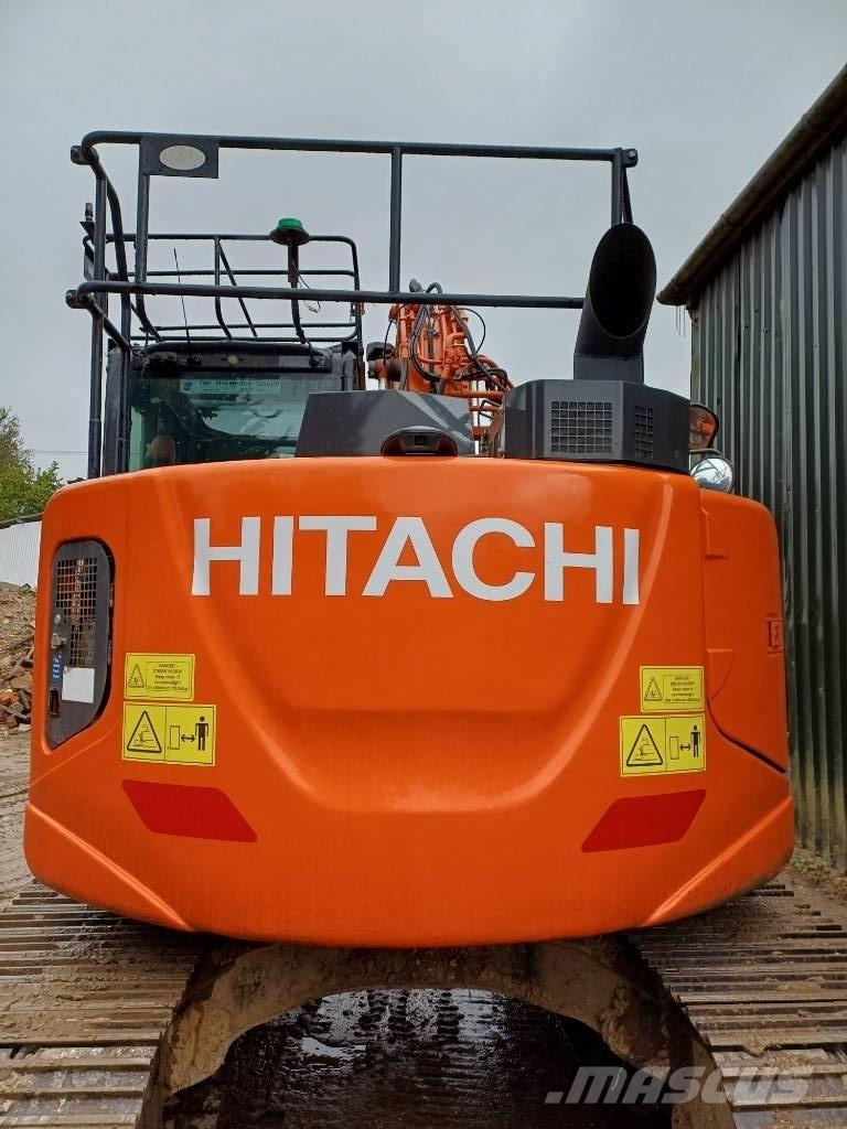 Hitachi ZX 135 US-6 Raupenbagger