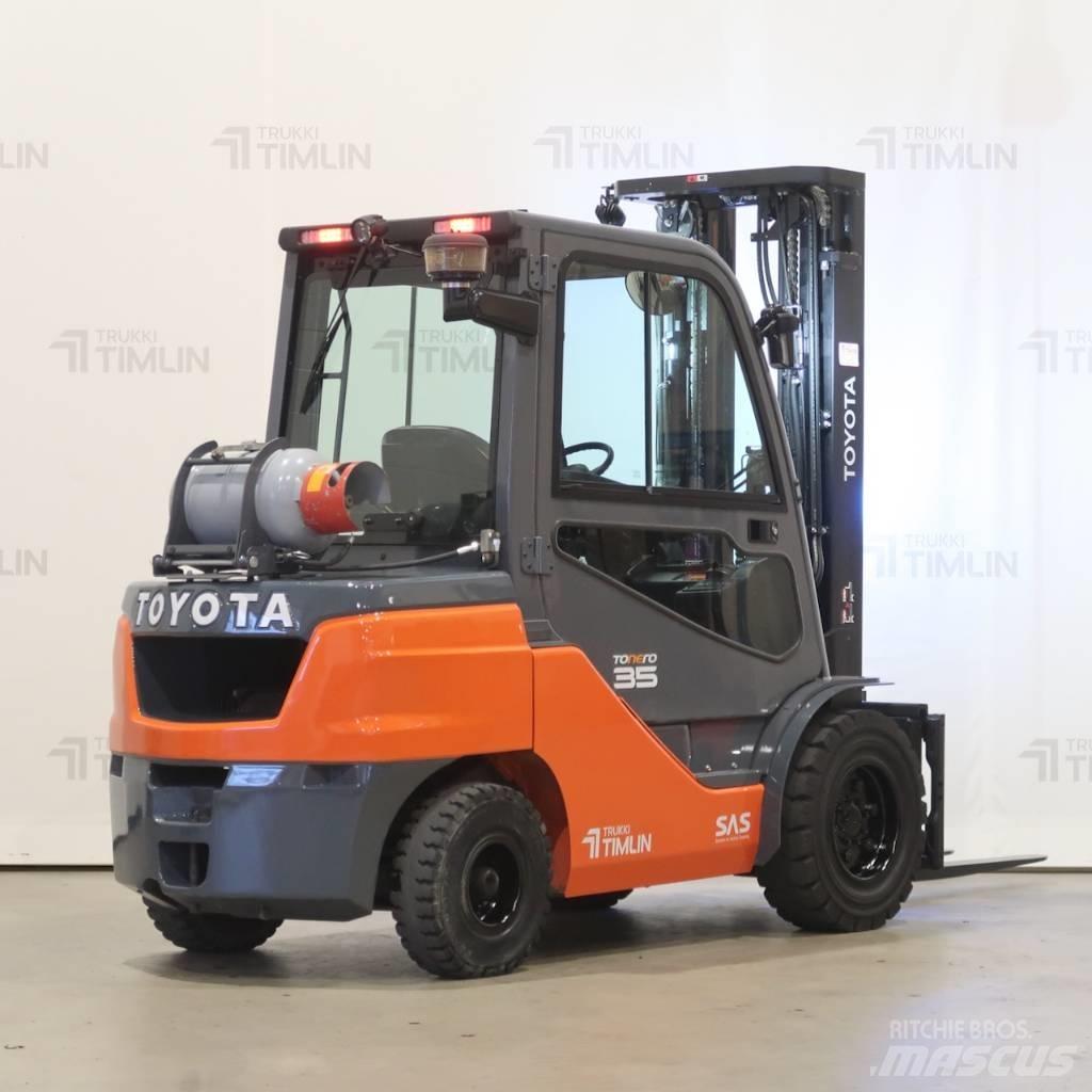 Toyota 02-8FGJF35 Gasstapler