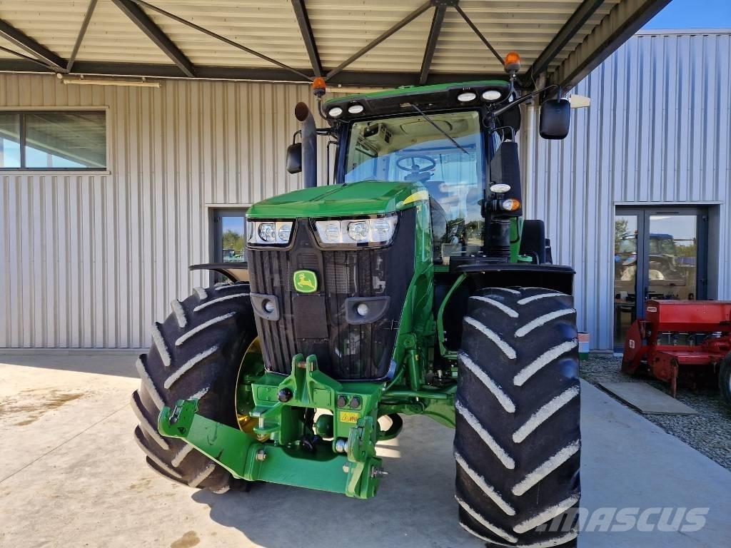 John Deere 7230 R Traktoren