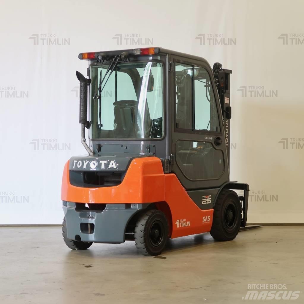 Toyota 52-8FDF25 Dieselstapler